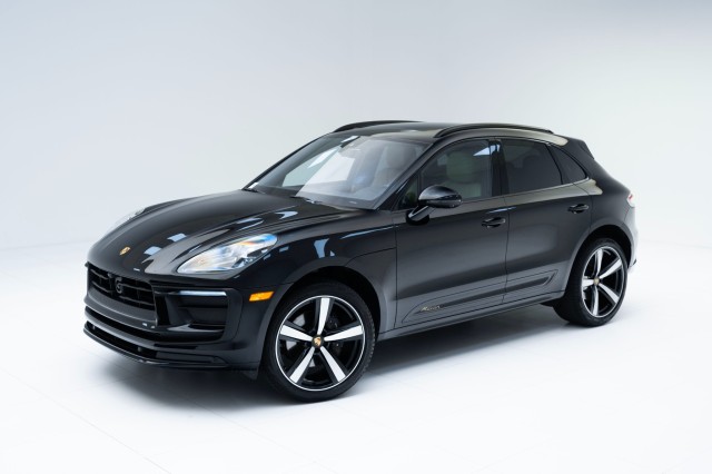 2025  Macan  in , 