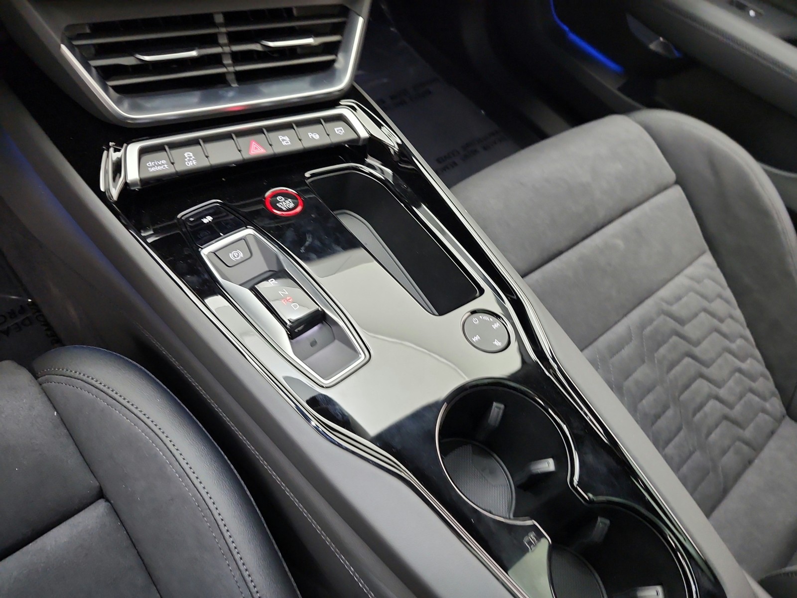 New 2026 Arkona White Audi Premium Plus quattro image 10