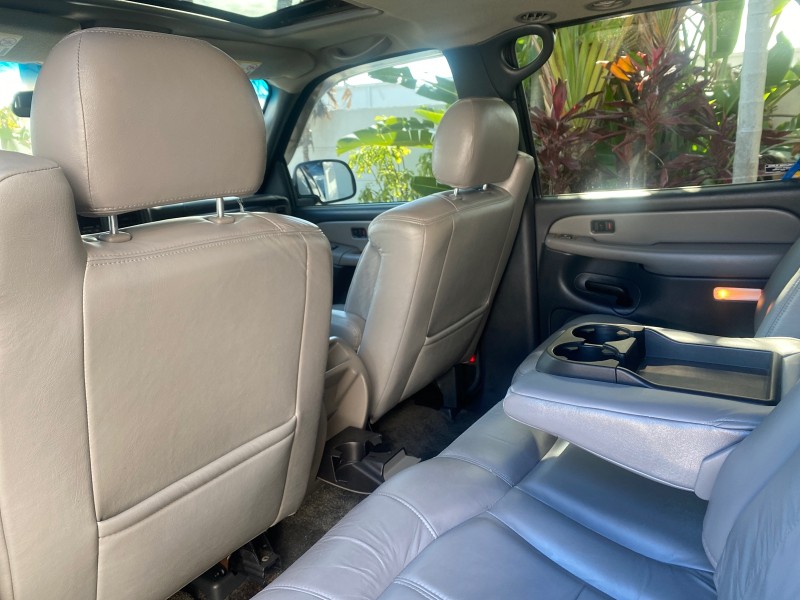 2001 Chevrolet Suburban LT Z71 1 FL 4WD 44 SERVICES NO ACCIDENTS in ,