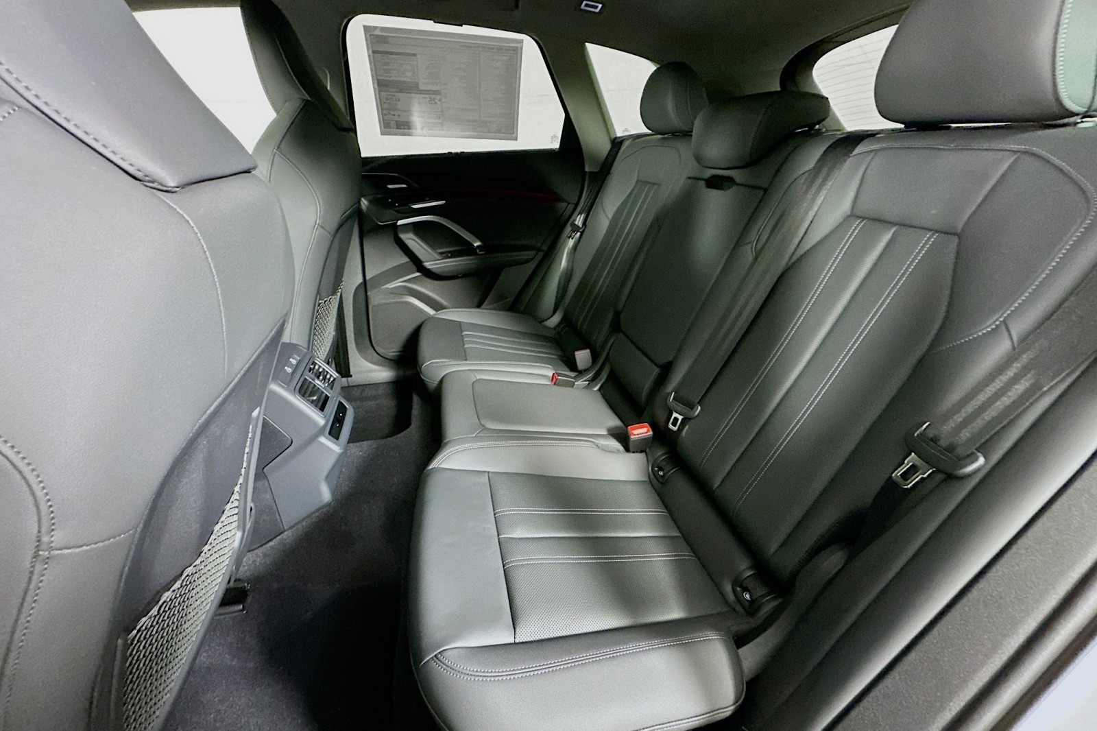 New 2025 Glacier White Metallic Audi Premium Plus image 9