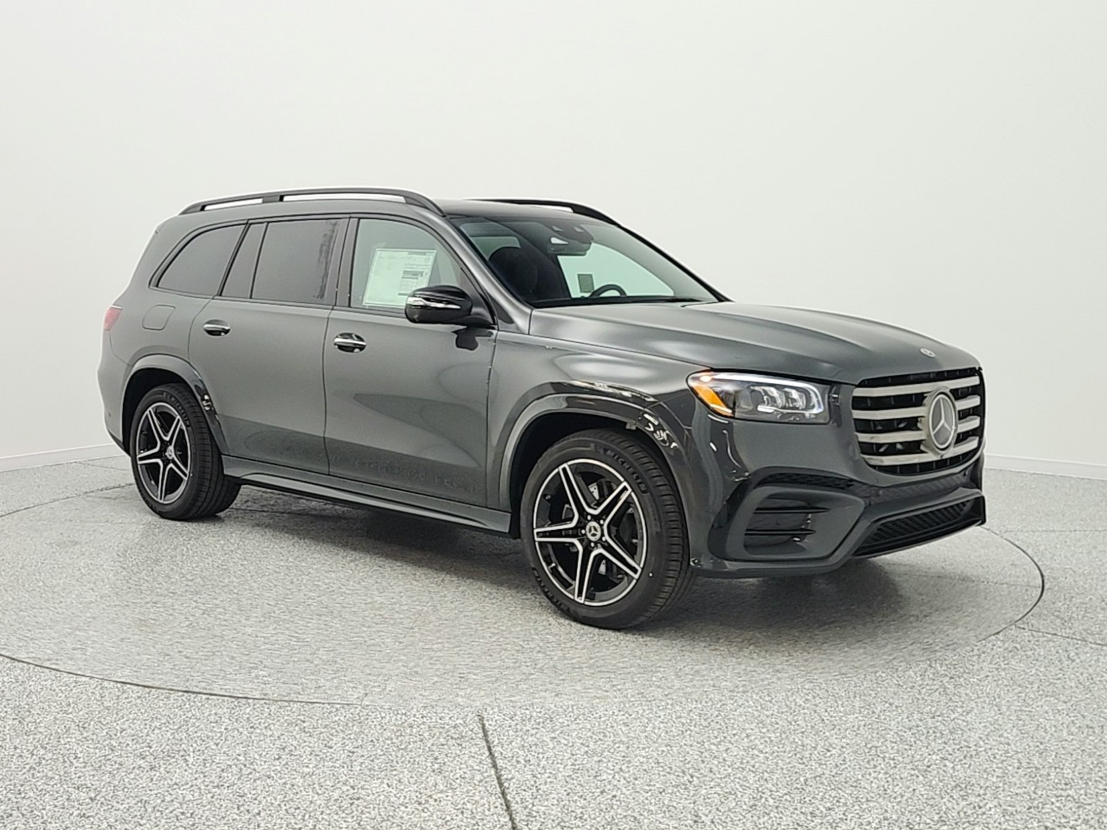 New 2026 MANUFAKTUR Signature Silicon Grey Mercedes-Benz GLS 450 4MATIC® SUV image 3