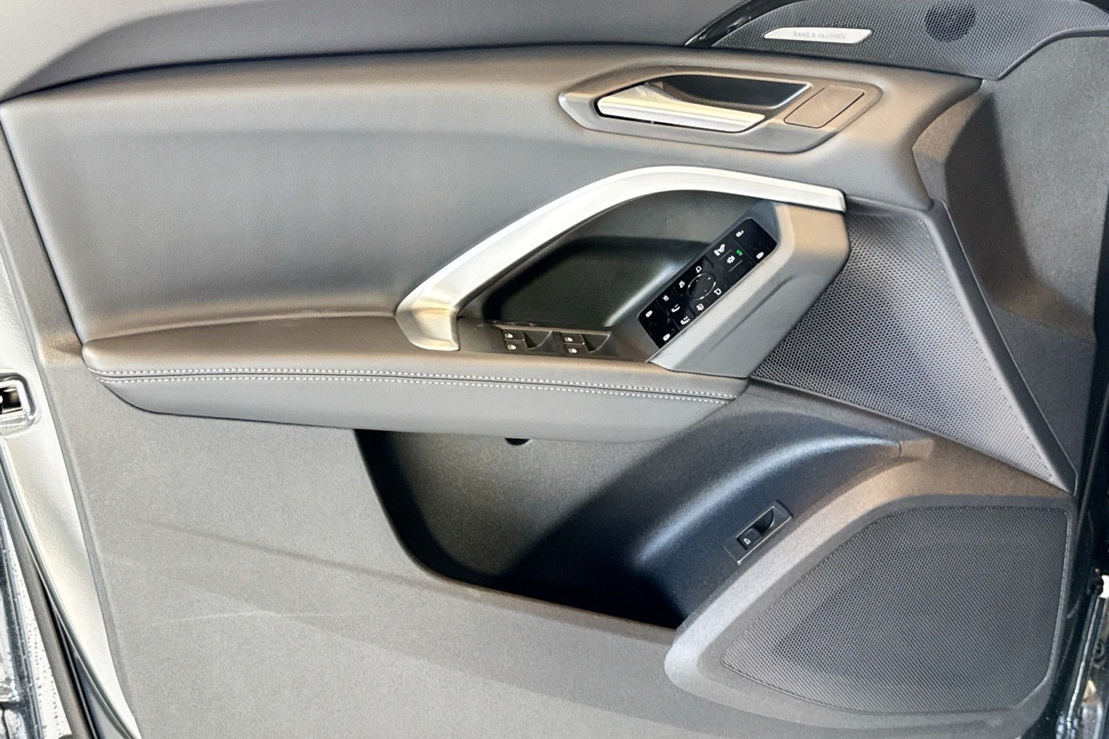 New 2025 Tambora Gray Metallic Audi Premium Plus 2.0 TFSI quattro image 7