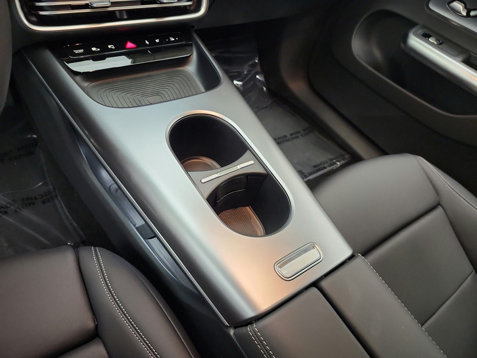 New 2027 Night Black Mercedes-Benz CLA 220 Hybrid FWD image 10