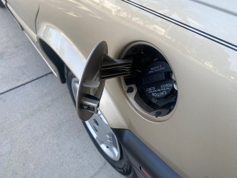 1995 Saturn SL LOW MILES 70,805 in ,