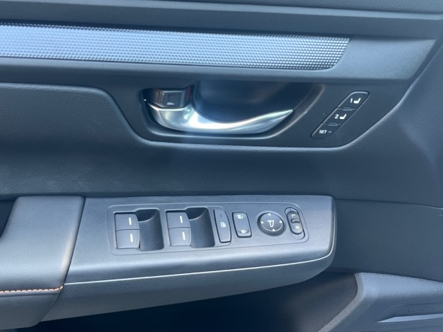HondaCR-V Hybrid24