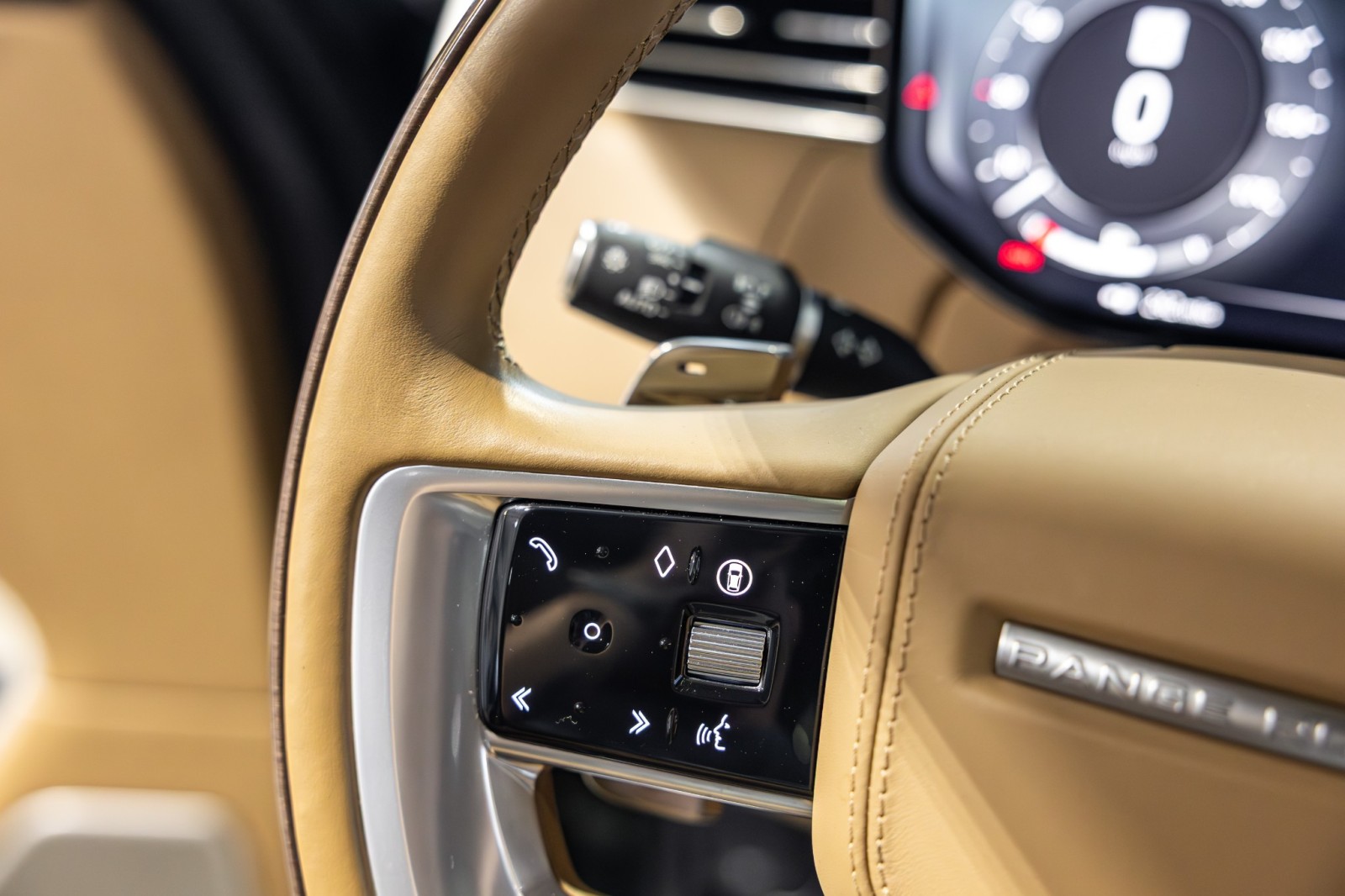 Used Car 2025 Land Rover Range Rover  Autobiography For Sale Under $150,000 In Boerne, Texas