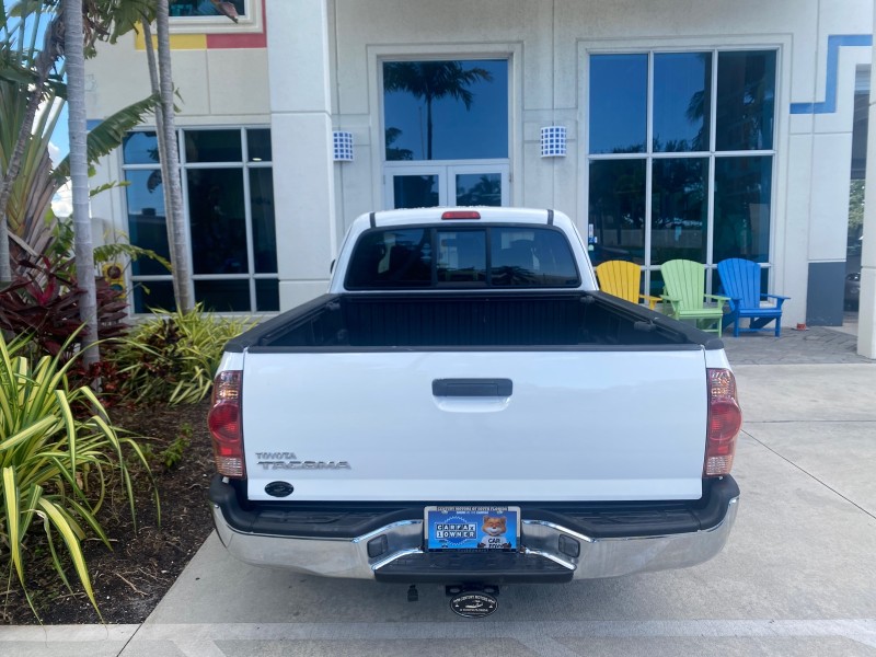 2005 Toyota Tacoma LOW MILES 58,735 X CAB in , 