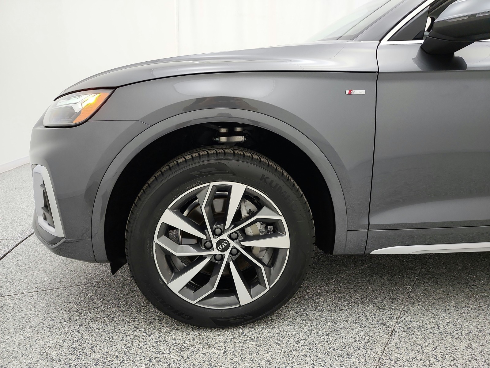 Used 2023 Daytona Gray Pearl Effect Audi S line Premium Plus image 17