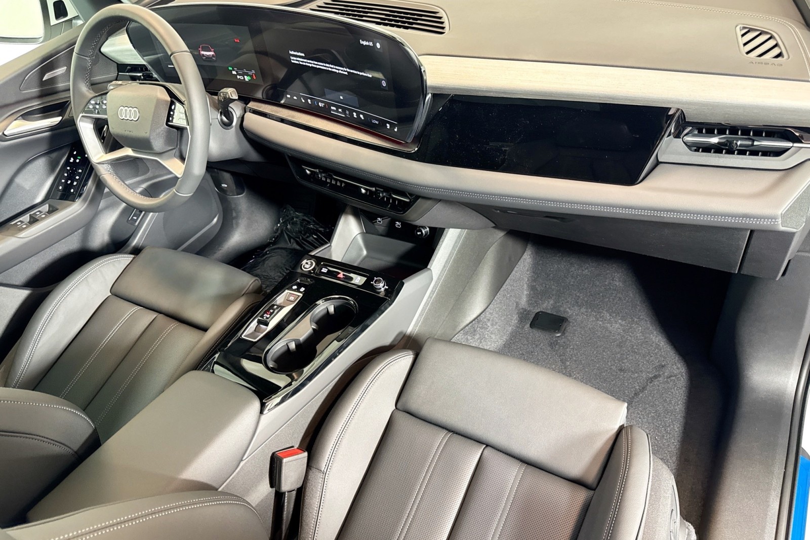 New 2025 Glacier White Metallic Audi Premium Plus quattro image 26