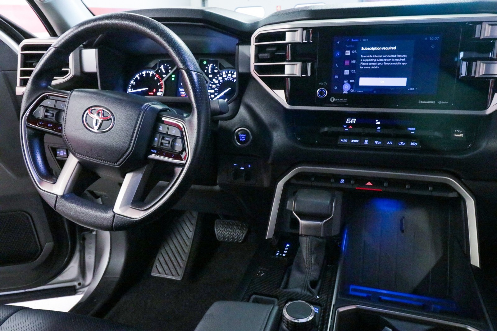 Used Car 2022 Toyota Tundra 4wd  Sr5 For Sale Under $50,000 In Austin, Texas