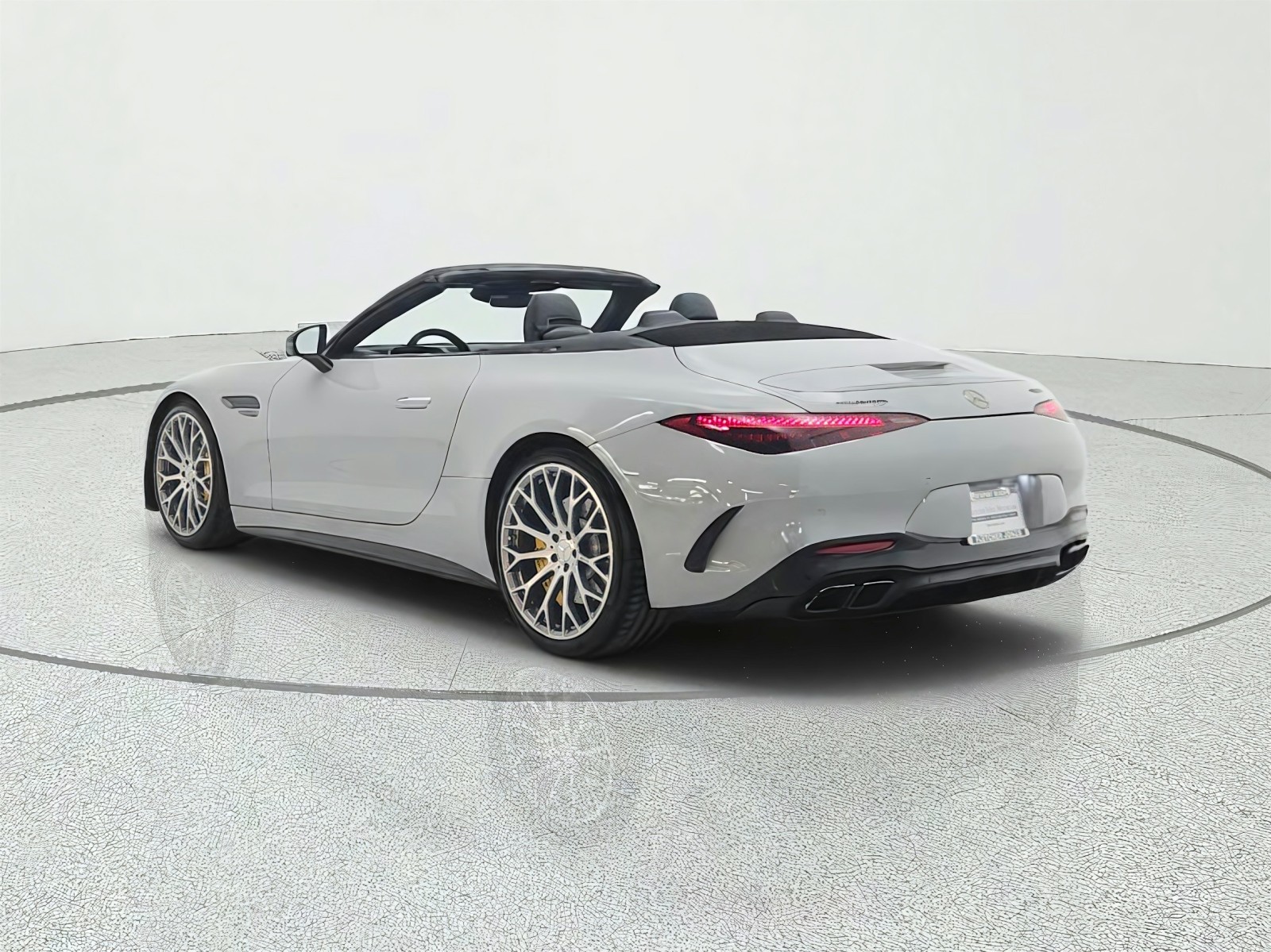 Certified Used 2022 MANUFAKTUR Alpine Grey Mercedes-Benz AMG® SL 63 Roadster image 7