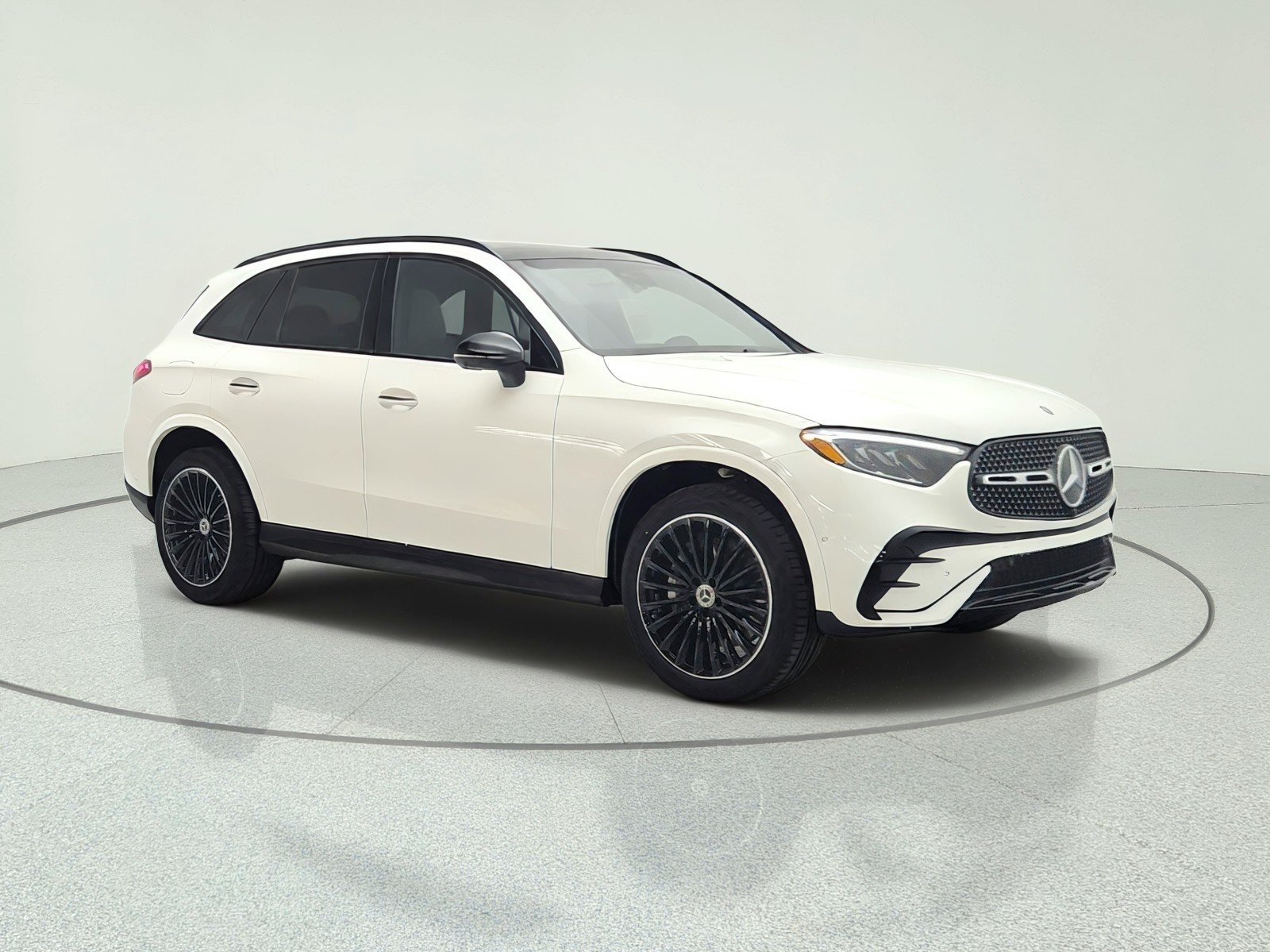 New 2027 Polar White Mercedes-Benz GLC 300 SUV image 3