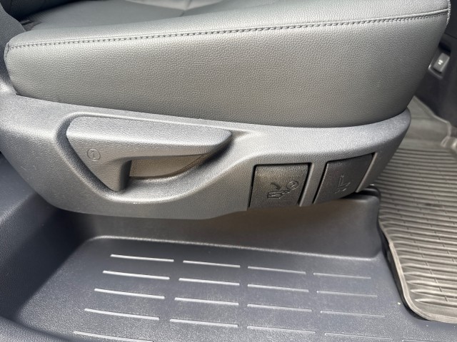 ToyotaGrand Highlander22