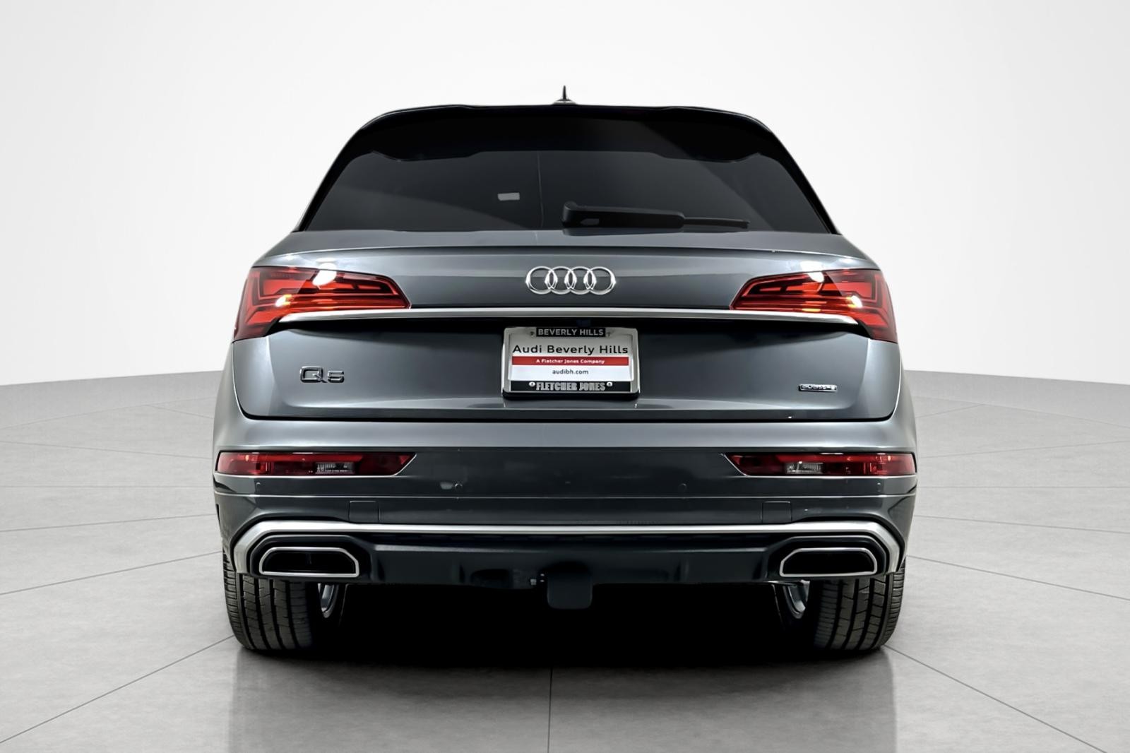 Used 2023 Daytona Gray Pearl Effect Audi S line Premium Plus 45 TFSI quattro image 4