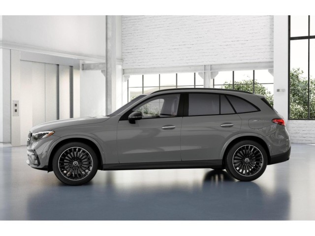 2025 Mercedes-Benz GLC GLC 350e 34