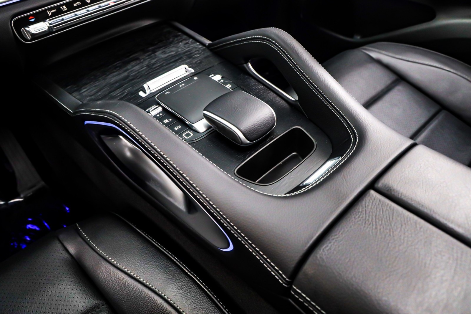 New 2026 Polar White Mercedes-Benz GLE 350 image 6