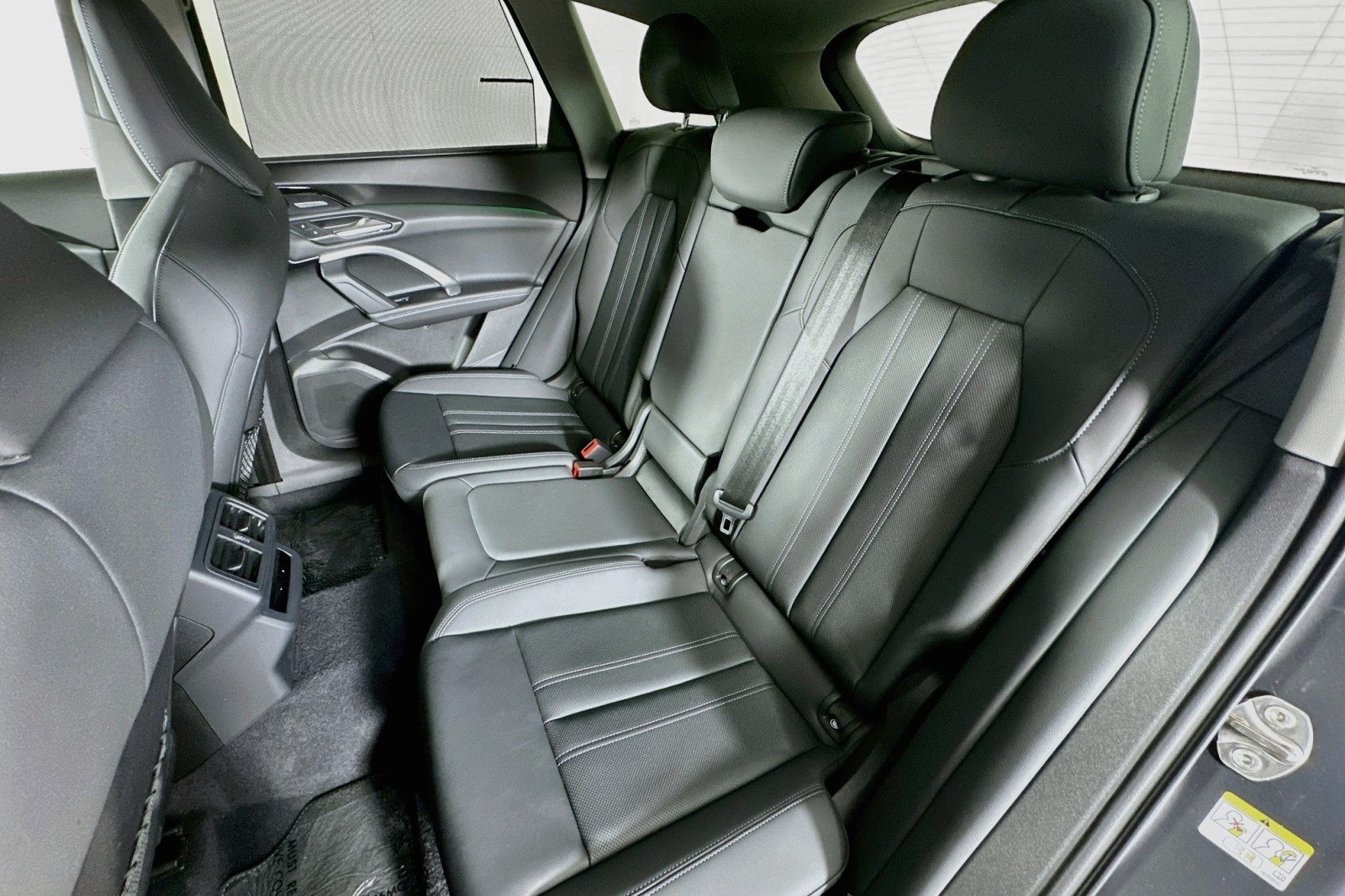 Used 2025 Tambora Gray Metallic Audi Premium Plus image 9
