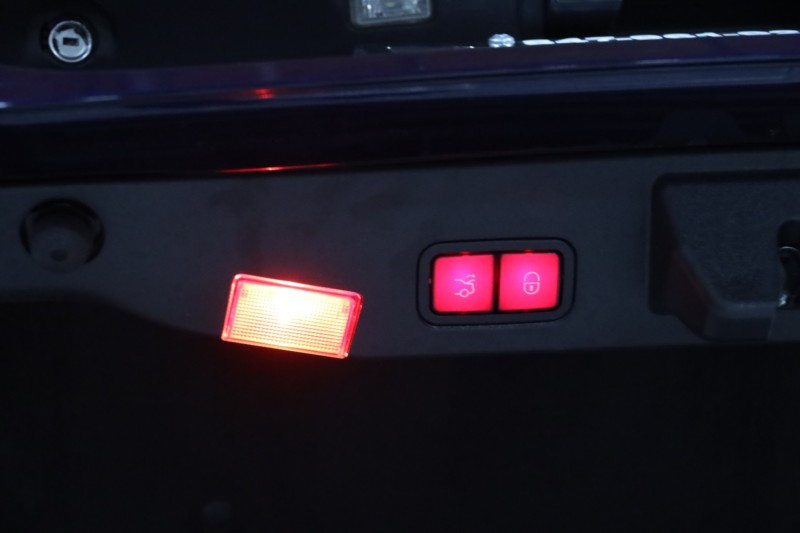 2013 Mercedes-Benz SL 550 AMG Sport 2dr Roadster in , 