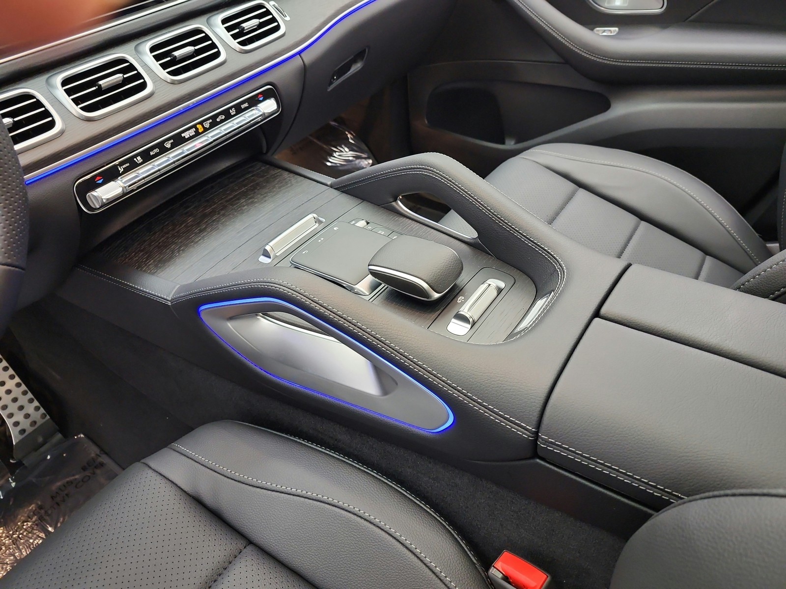 New 2026 Obsidian Black Metallic Mercedes-Benz GLS 450 4MATIC® SUV image 10