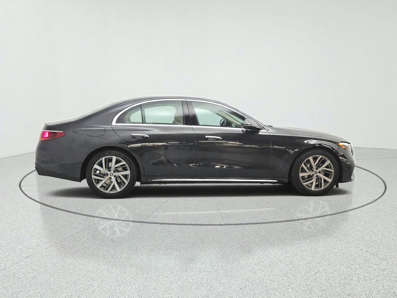 New 2027 Graphite Grey Metallic Mercedes-Benz E 350 RWD Sedan image 4