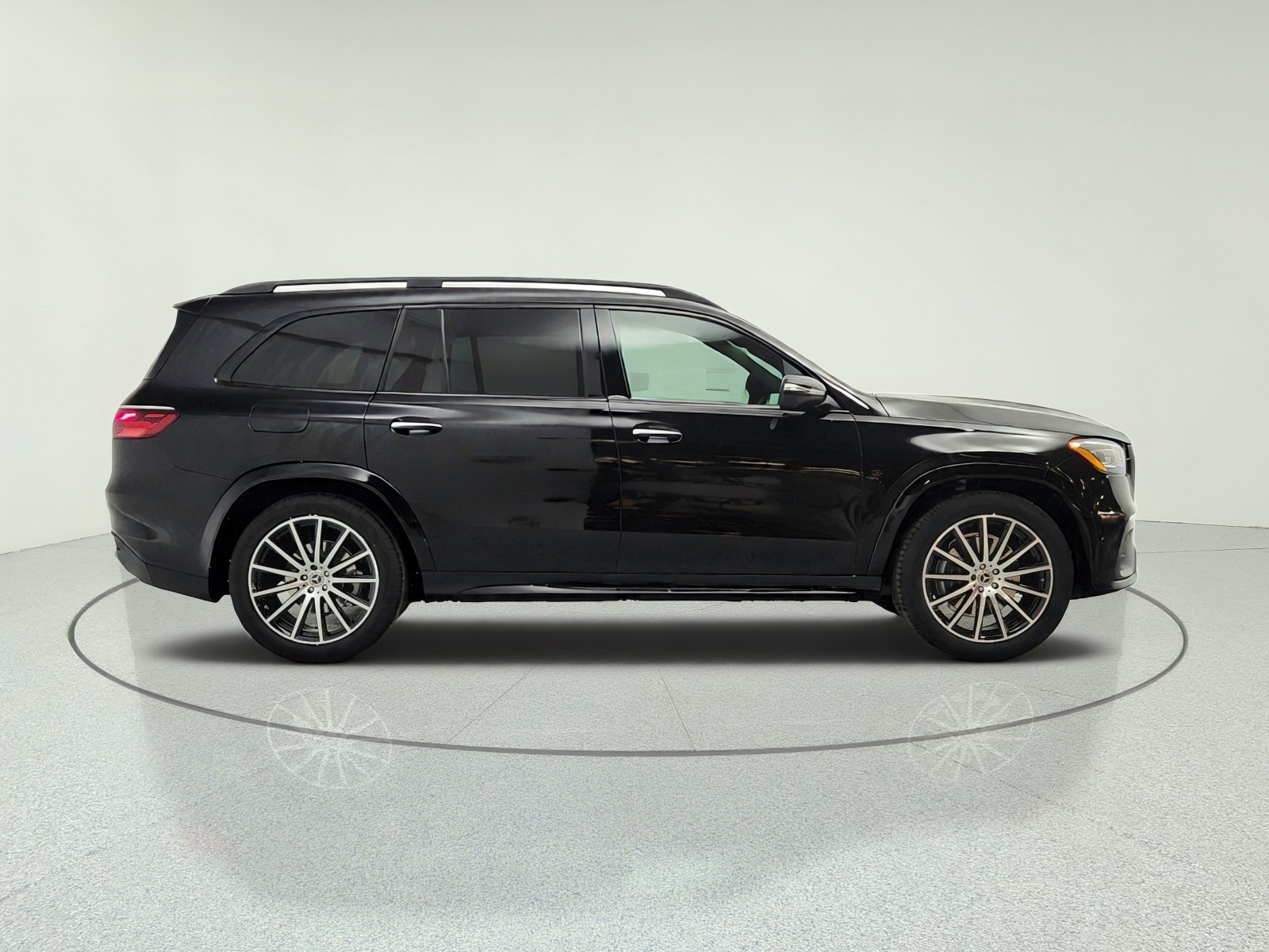 New 2026 Obsidian Black Metallic Mercedes-Benz GLS 450 4MATIC® SUV image 4