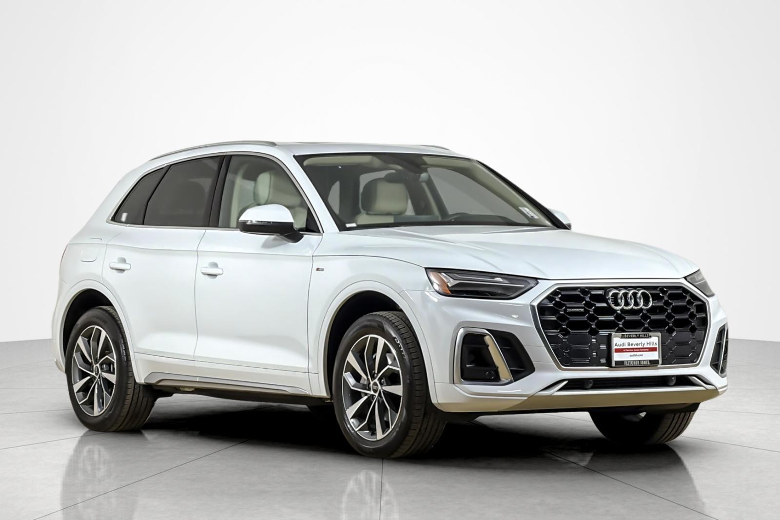 Used 2024 Glacier White Metallic Audi S line Premium 45 TFSI quattro image 7