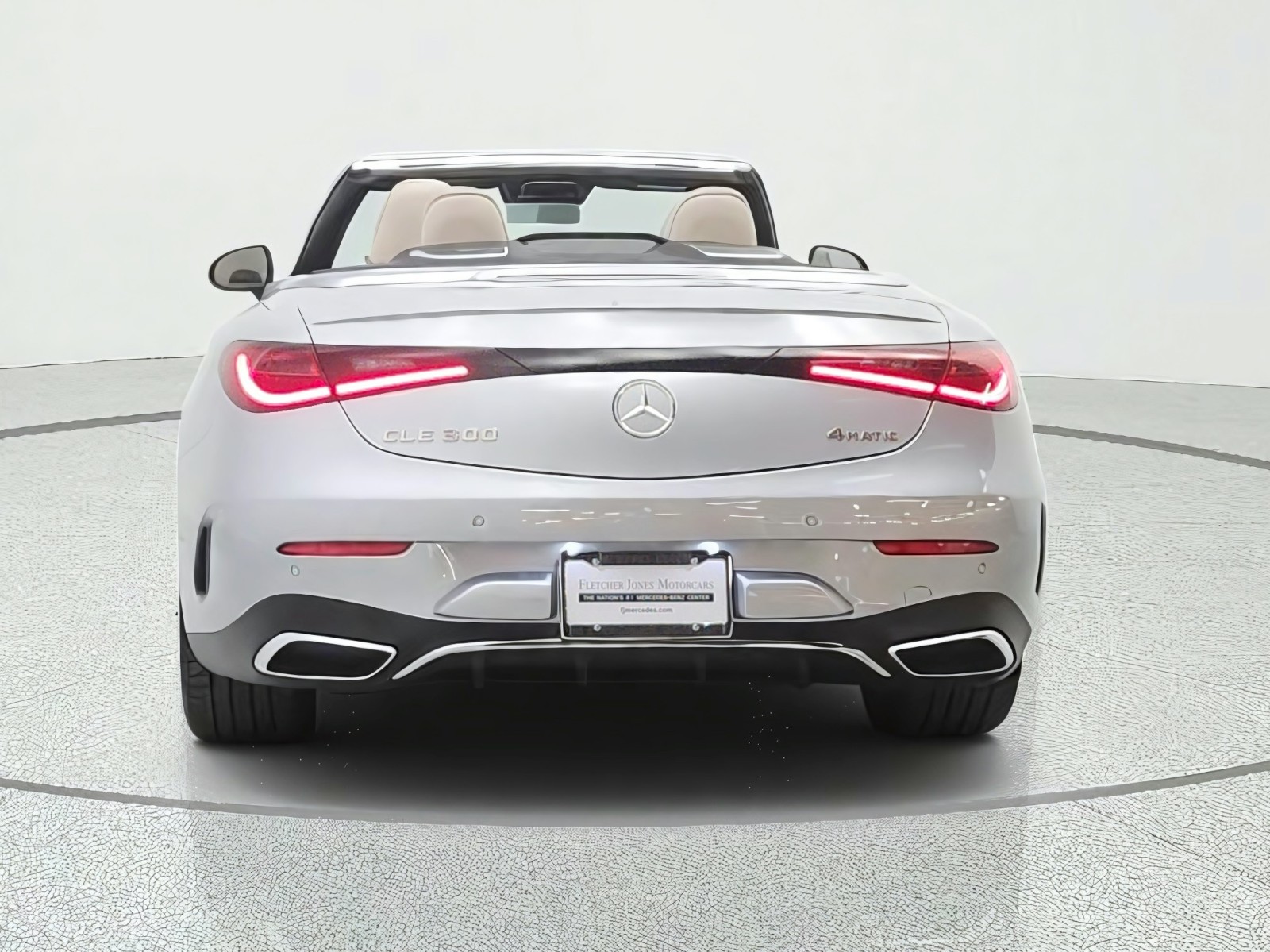 New 2027 Cirrus Silver Metallic Mercedes-Benz CLE 300 4MATIC® Cabriolet image 6