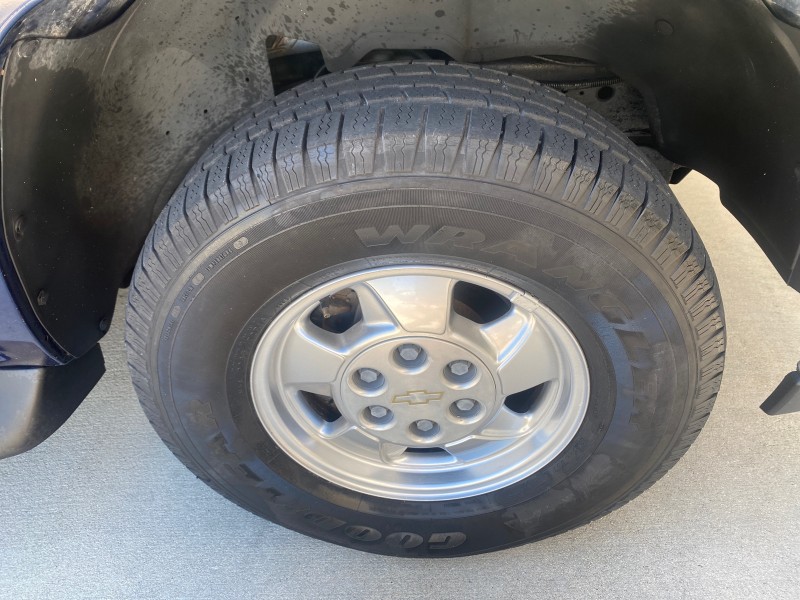 2003 Chevrolet Suburban LT 1 OWNER NO ACCIDENTS in ,