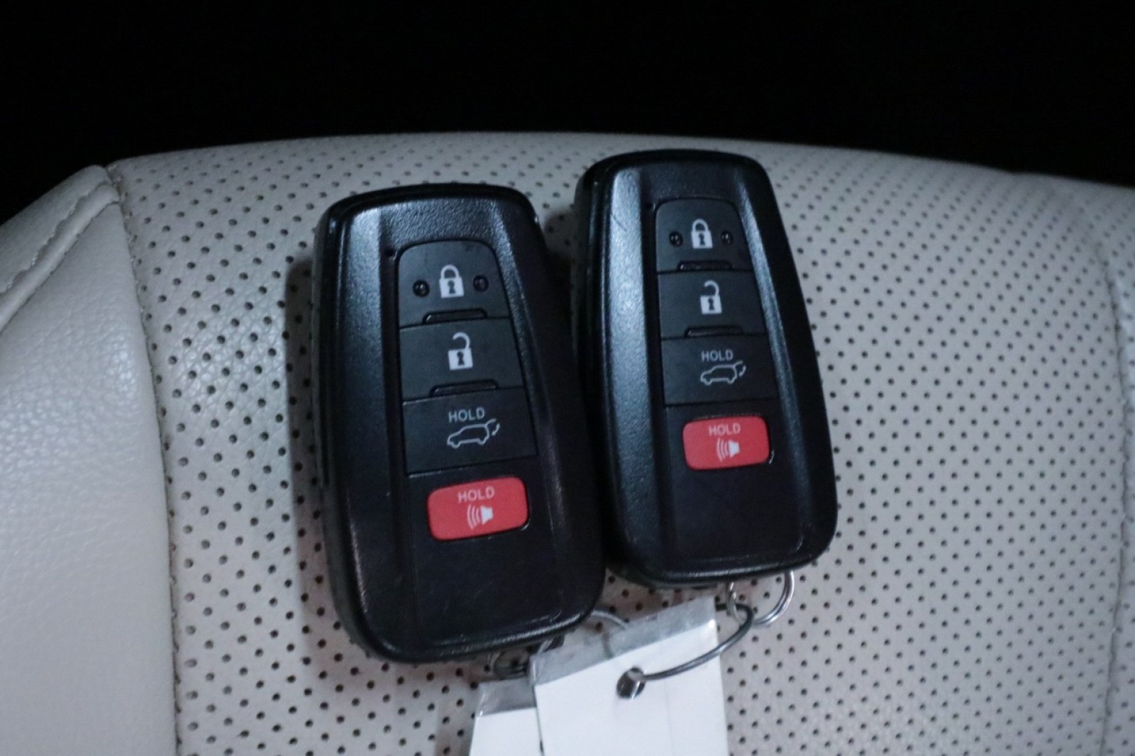 Used Car 2022 Toyota Highlander  Hybrid Platinum For Sale Under $40,000 In Austin, Texas