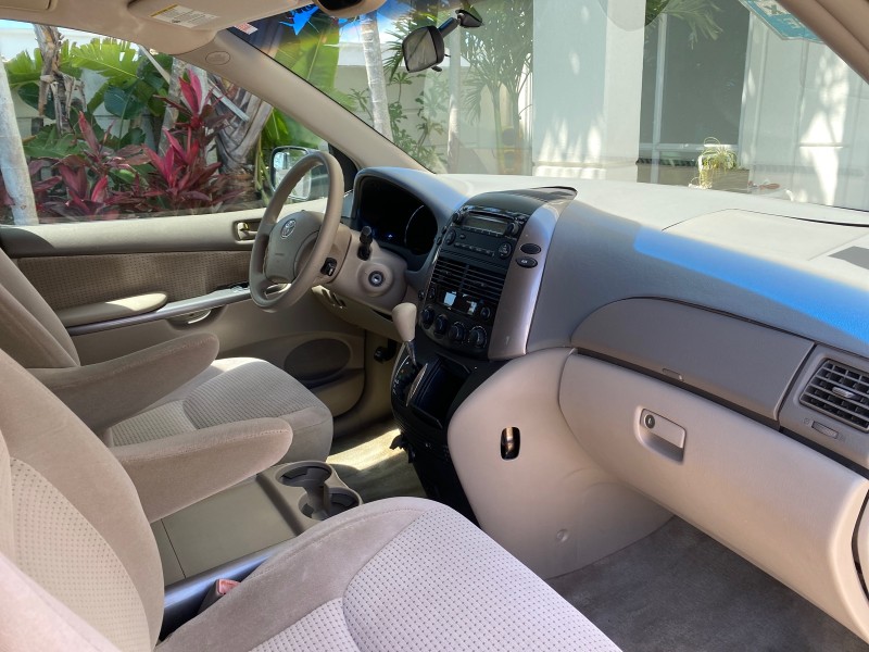 2006 Toyota Sienna VAN LE LOW MILES 78,653 in , 