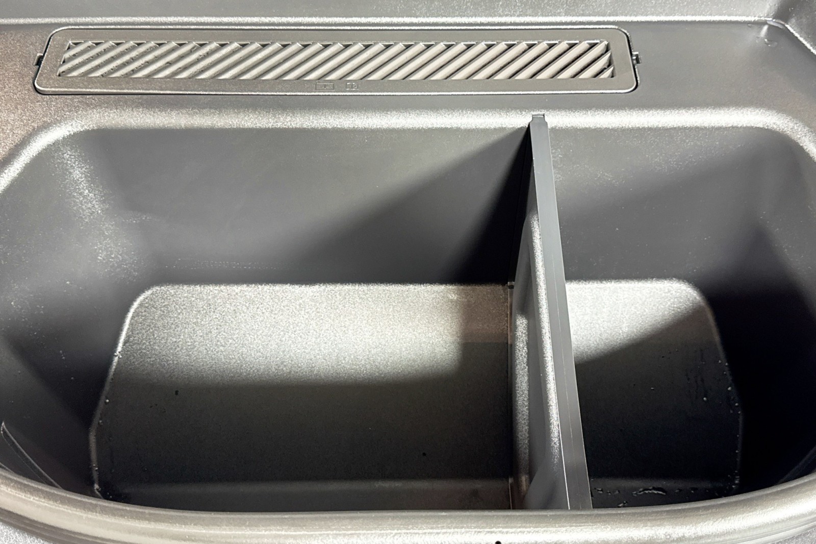 Used 2025 MYTHOS BLACK Audi Premium image 28