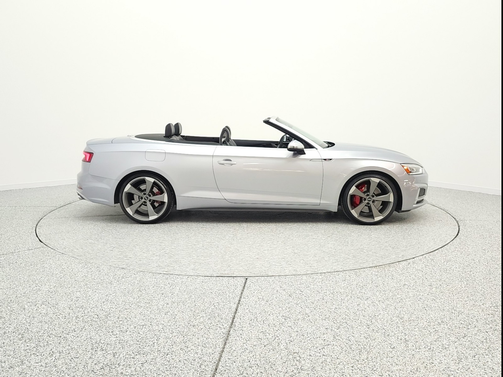 Used 2019 Florett Silver Metallic/Black Roof Audi Premium Plus 3.0 TFSI quattro image 4