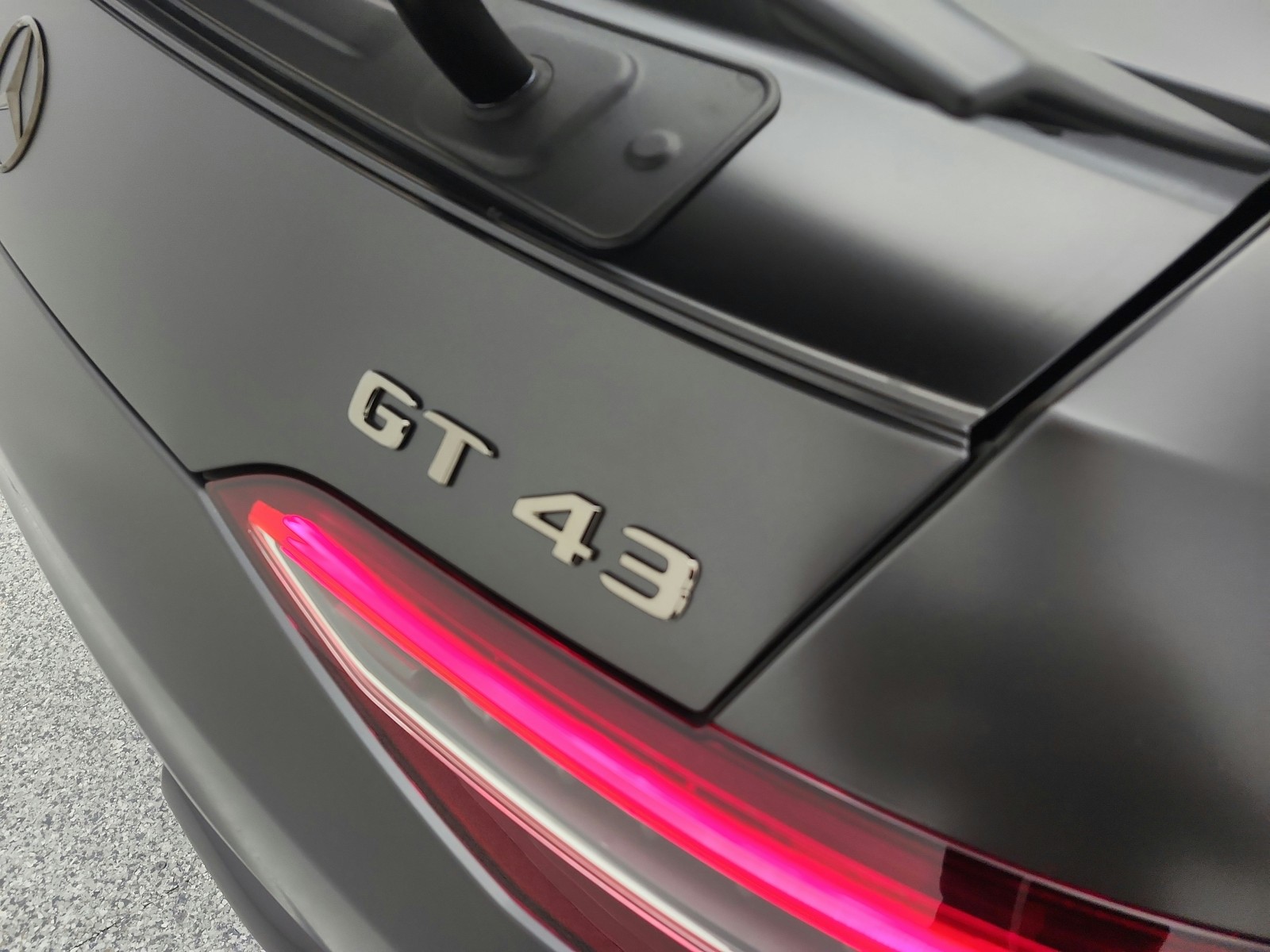 New 2026 MANUFAKTUR Graphite Grey Magno Mercedes-Benz AMG® GT 43 image 21