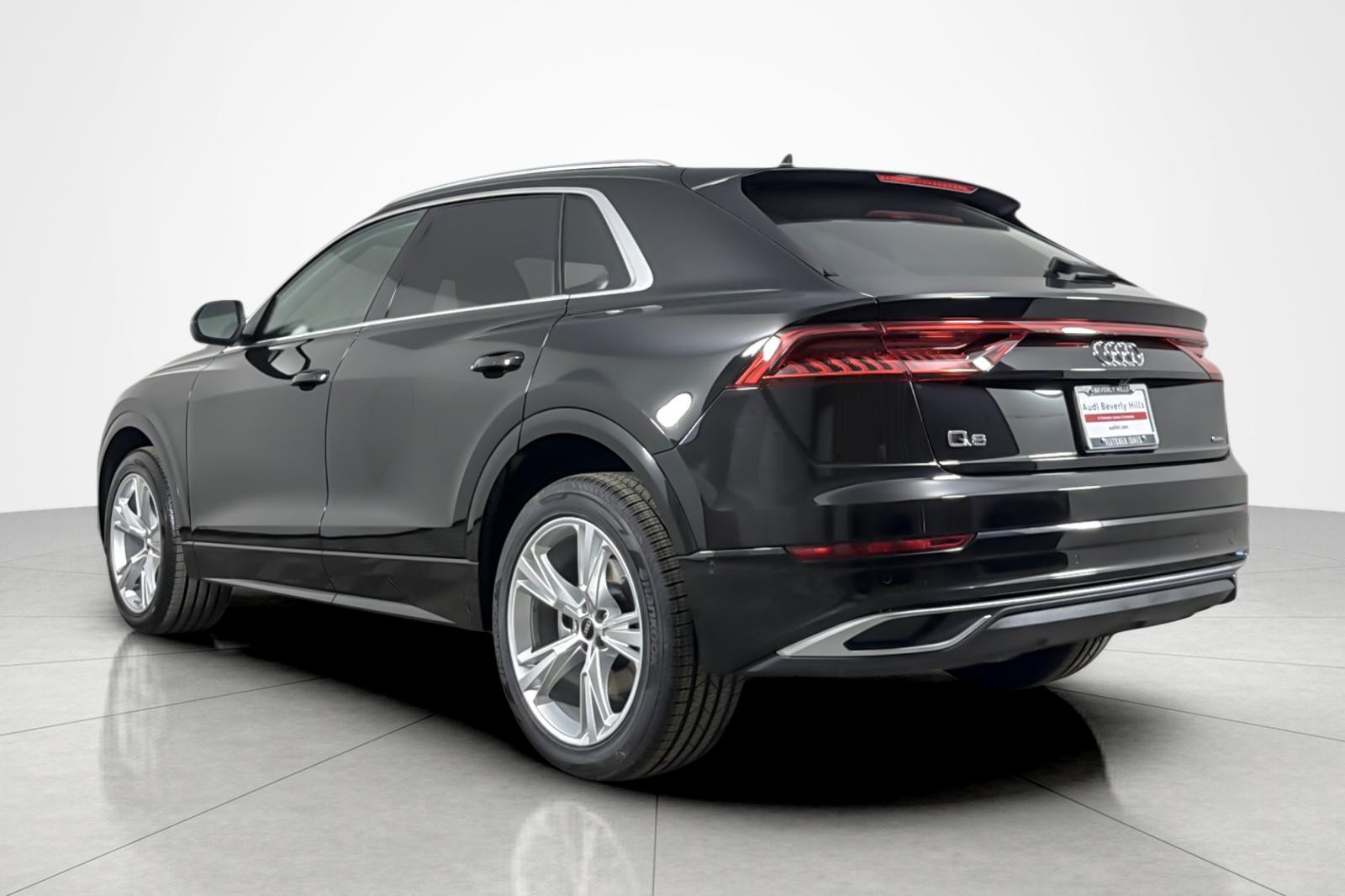 Used 2023 Mythos Black Metallic Audi Premium 55 TFSI quattro image 3