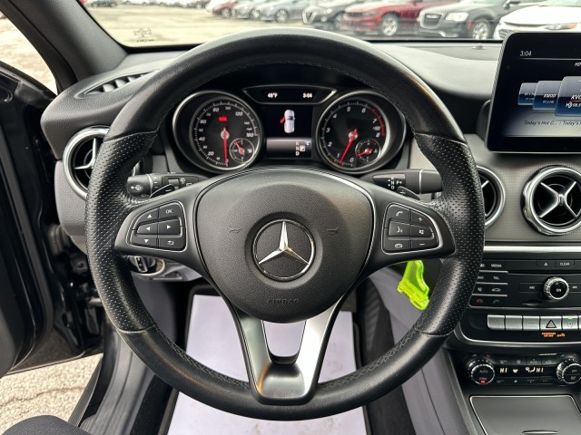 2020 Mercedes-Benz GLA GLA 250 11