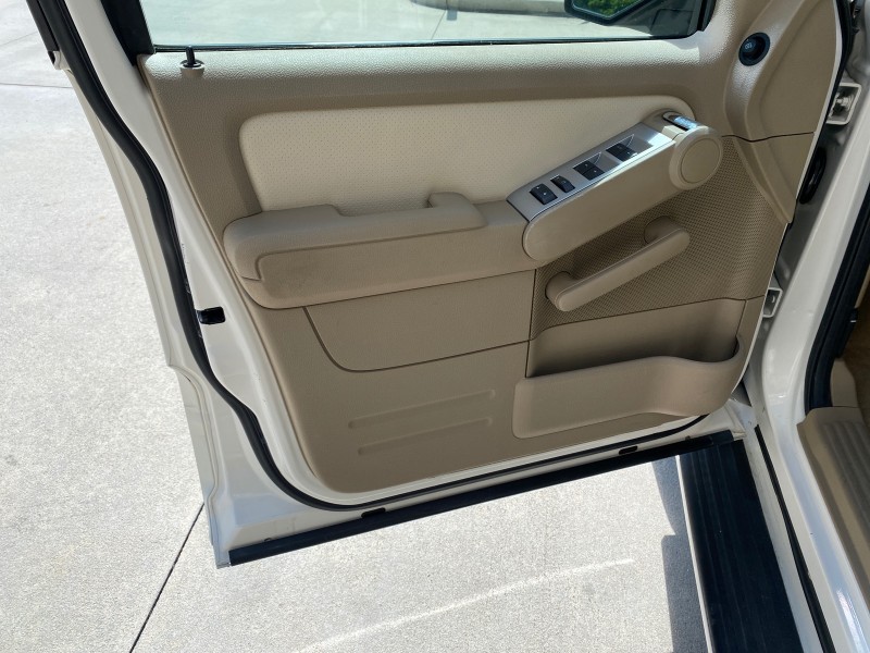 2007 Mercury Mountaineer SUV Premier 1 OWNER in ,