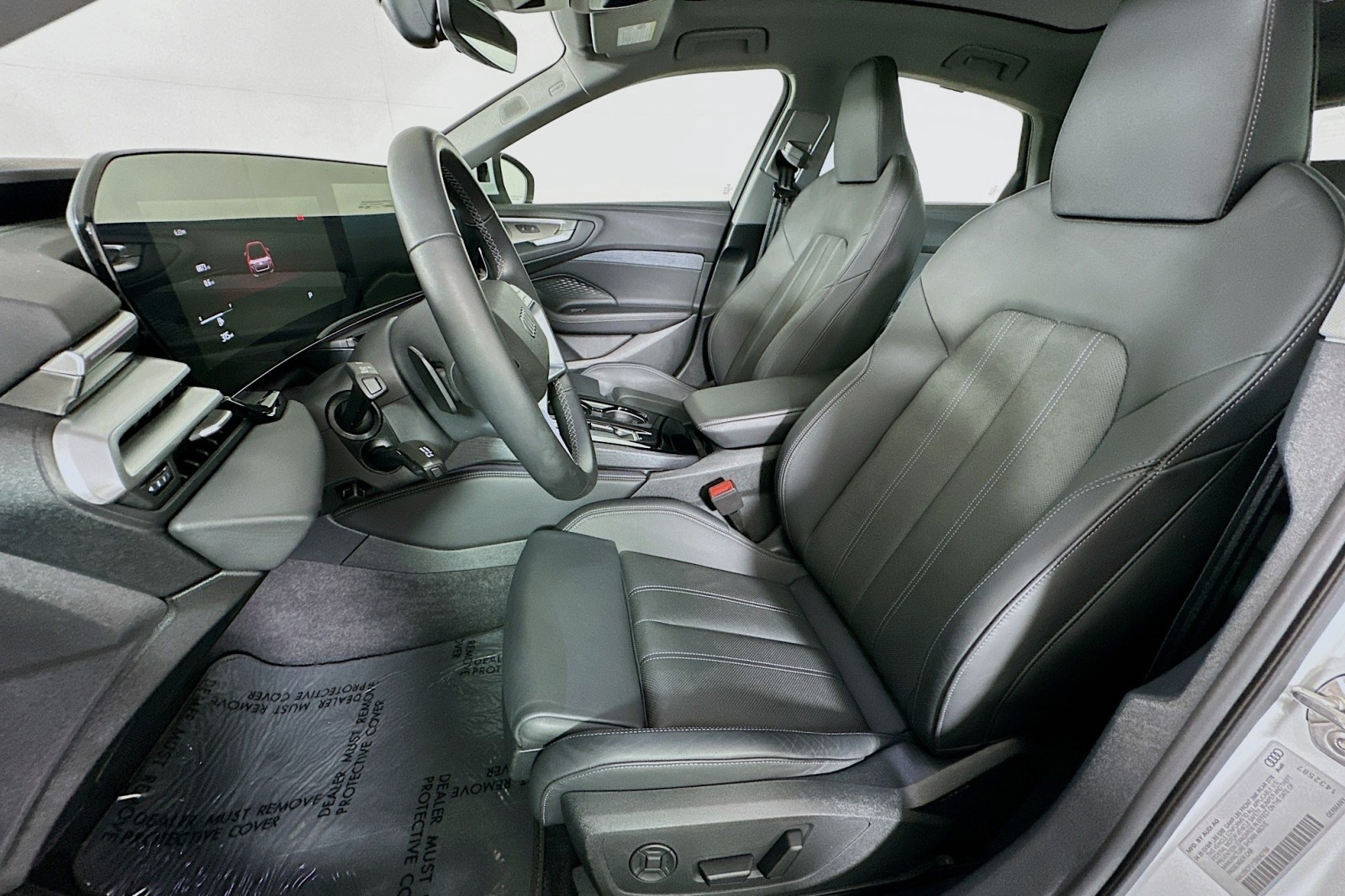 Used 2025 Glacier White Metallic Audi Premium Plus image 18