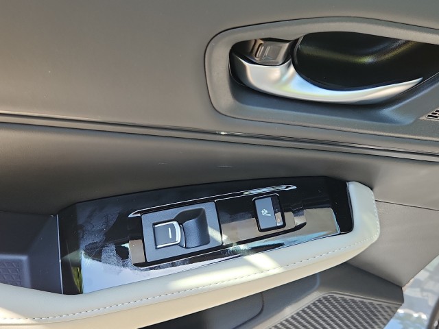 HondaAccord Hybrid27