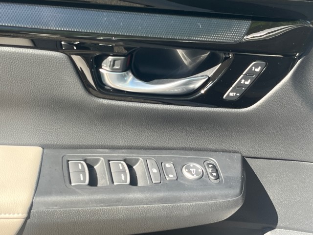 HondaCR-V24