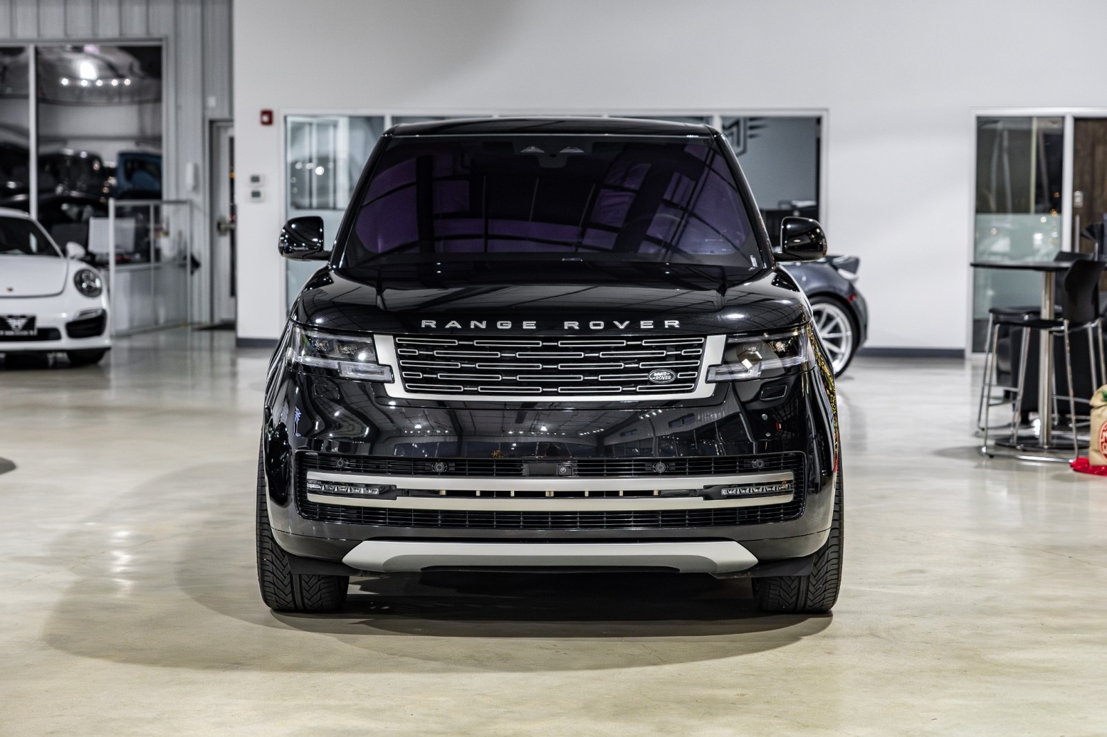 Used Car 2023 Land Rover Range Rover  Se For Sale Under $110,000 In Boerne, Texas