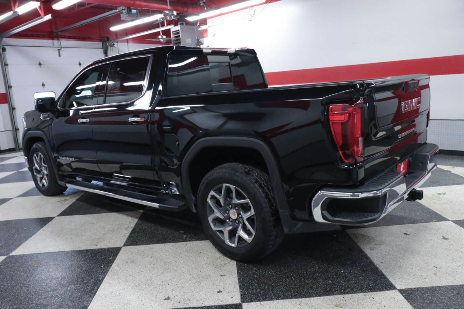 Used Car 2023 Gmc Sierra 1500  Slt For Sale Under $50,000 In Austin, Texas