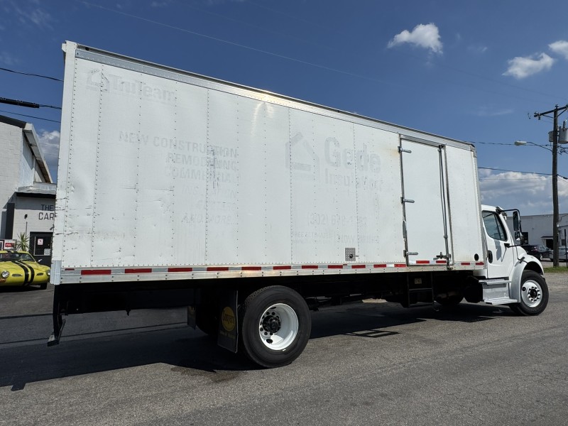 2019 Freightliner M2 24' Box Truck w 2 4' Side Doors in ,