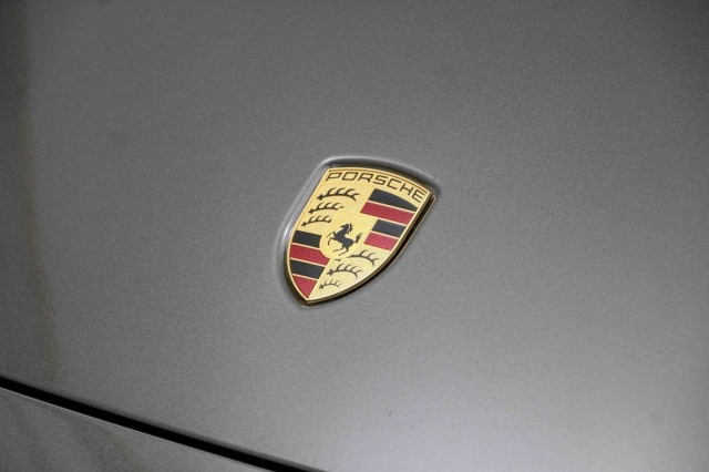 2022 Porsche 911 Carrera 4 GTS 23