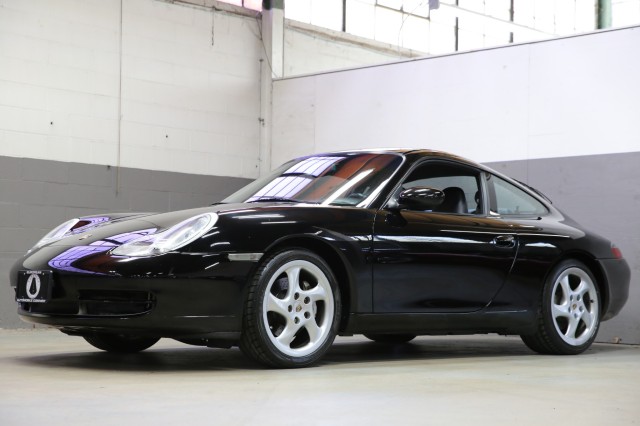 2001 Porsche 911 Carrera 4 in Plainview,