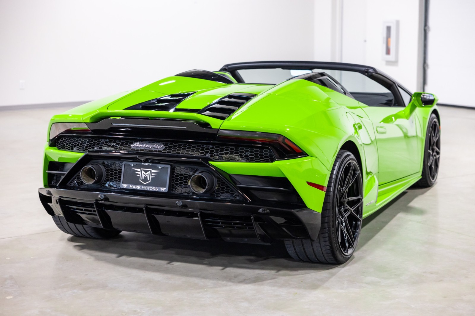 2023 Lamborghini Huracan EVO - Photo 9