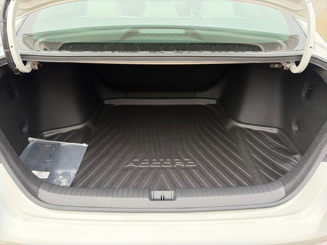 HondaAccord Sedan30
