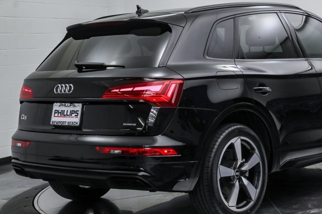 2022 Audi Q5 S line Premium Plus 11