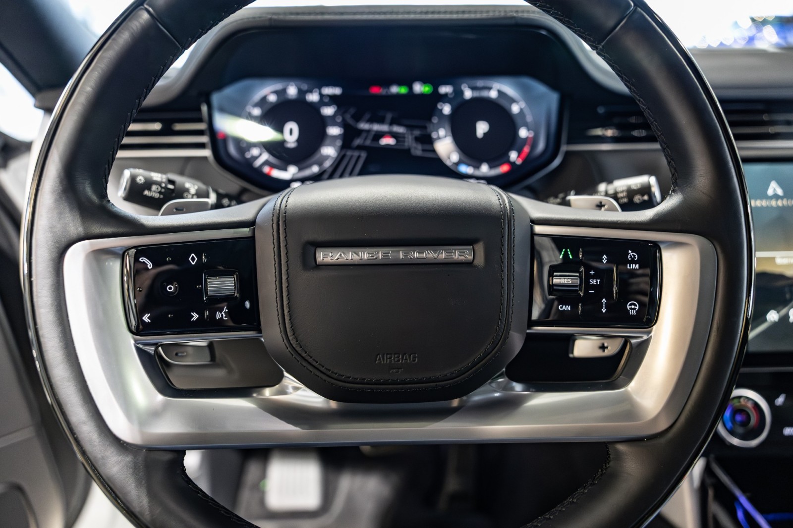 Used Car 2023 Land Rover Range Rover  Se - $140,310 Msrp - 23 Inch Wheels - Black Contrast Roof - One Owner For Sale Under $120,000 In Boerne, Texas