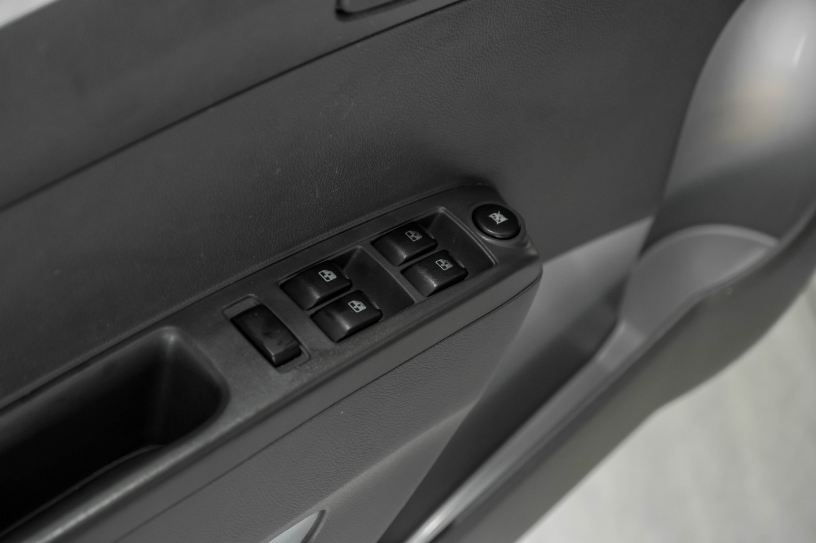 2015 Chevrolet Spark LS AUTOMATIC POWER LOCKS POWER WINDOWS ALLOY WHEEL 43