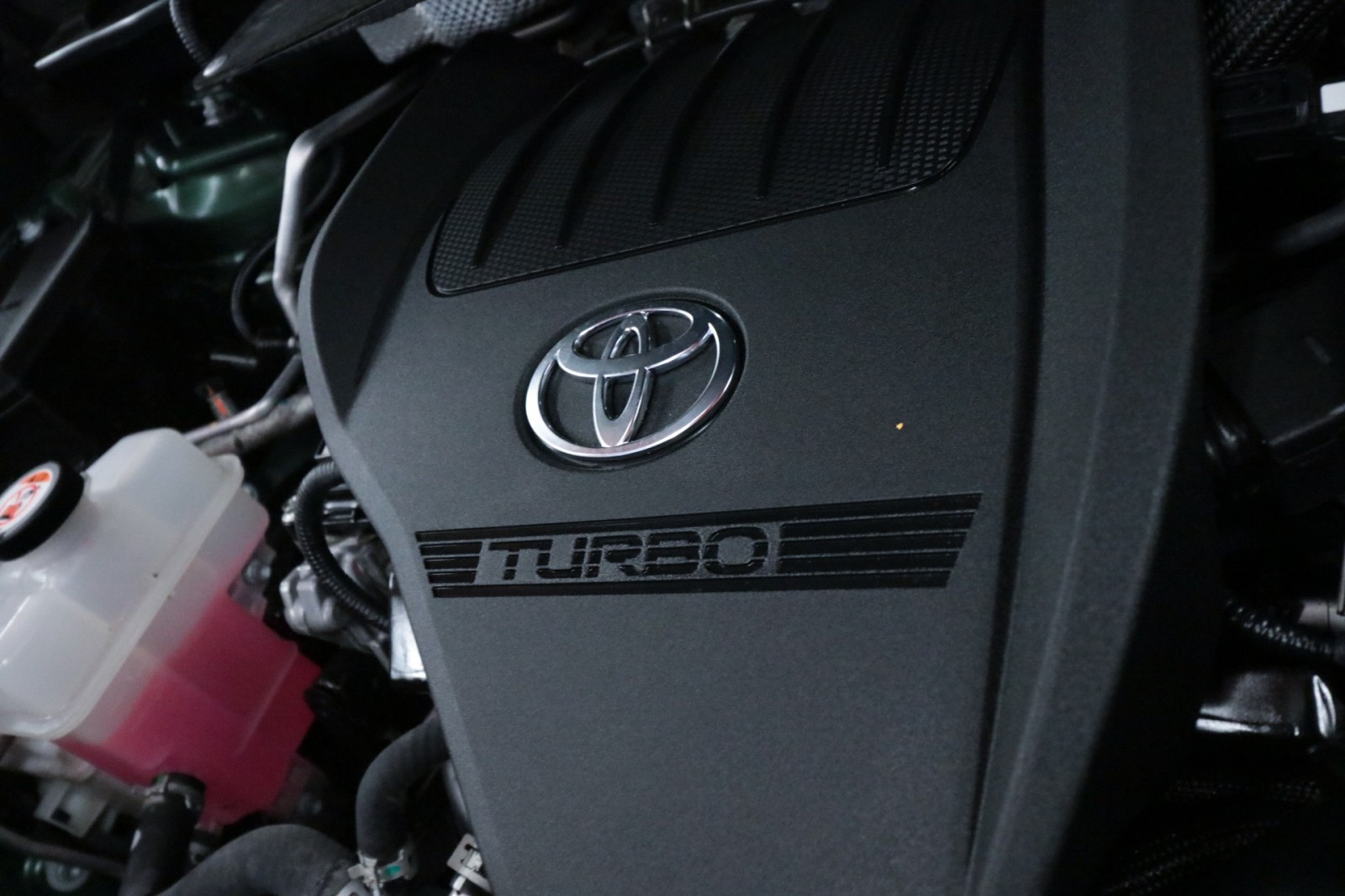 Used Car 2024 Toyota Highlander  Xle For Sale Under $40,000 In Austin, Texas